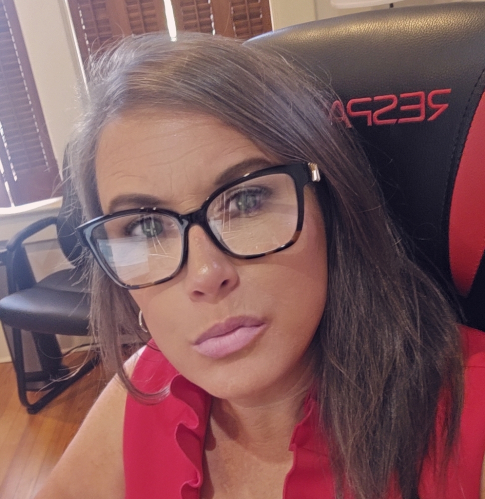 Meet your Posher, Misty